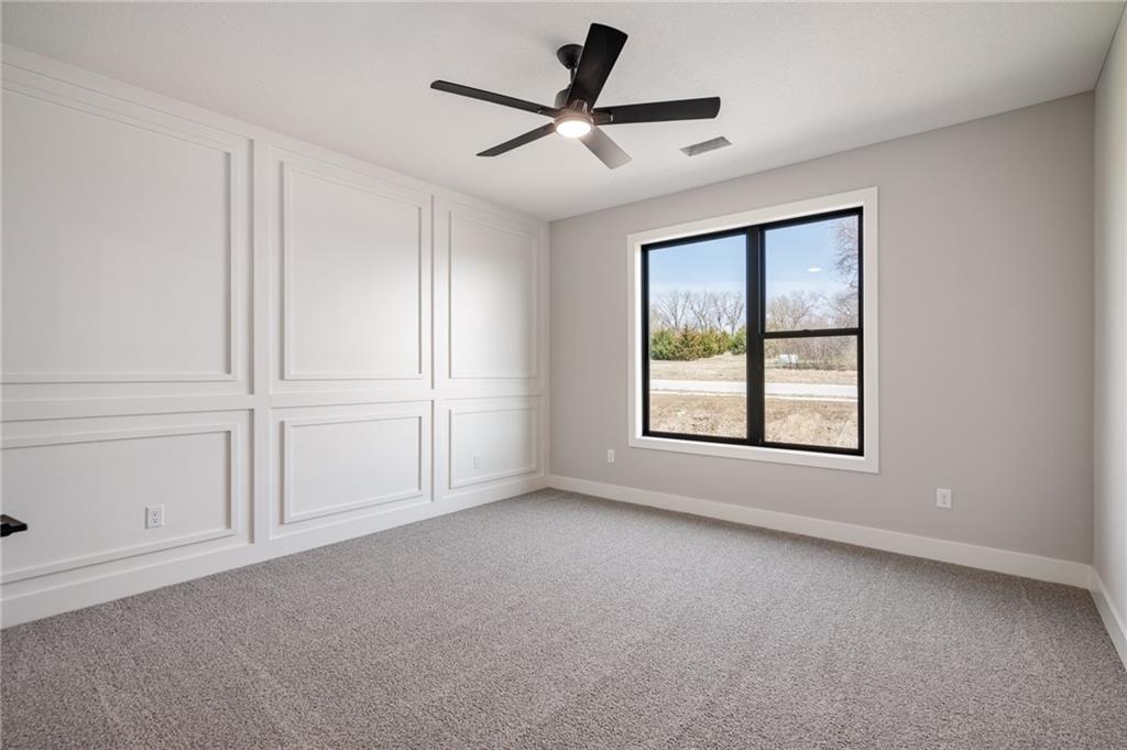 9567 Jupiter Street Lenexa, KS 66219 - Photo 15 of 33