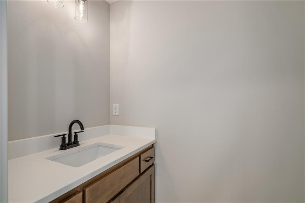 9567 Jupiter Street Lenexa, KS 66219 - Photo 22 of 33