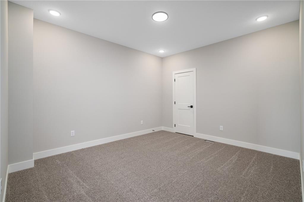 9567 Jupiter Street Lenexa, KS 66219 - Photo 23 of 33