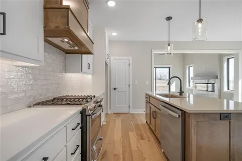 $600,000 | 9567 Jupiter Street, Lenexa, KS 66219