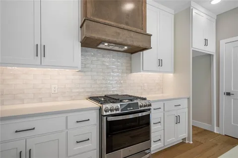 $600,000 | 9567 Jupiter Street, Lenexa, KS 66219