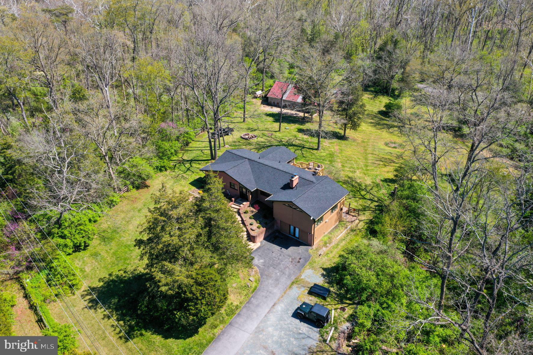 18810 River Road Poolesville, MD 20837 - Photo 2 of 47