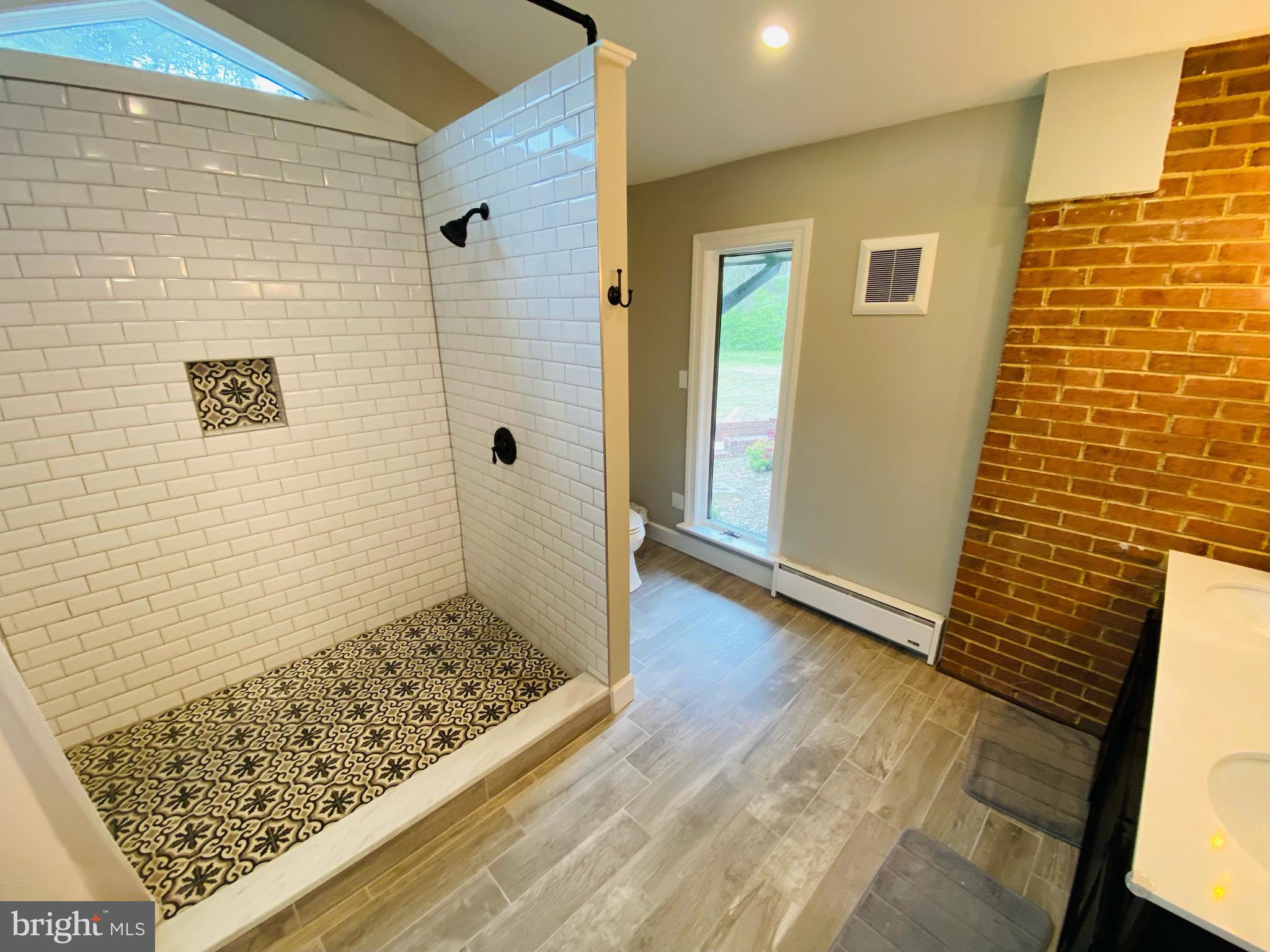 18810 River Road Poolesville, MD 20837 - Photo 21 of 47