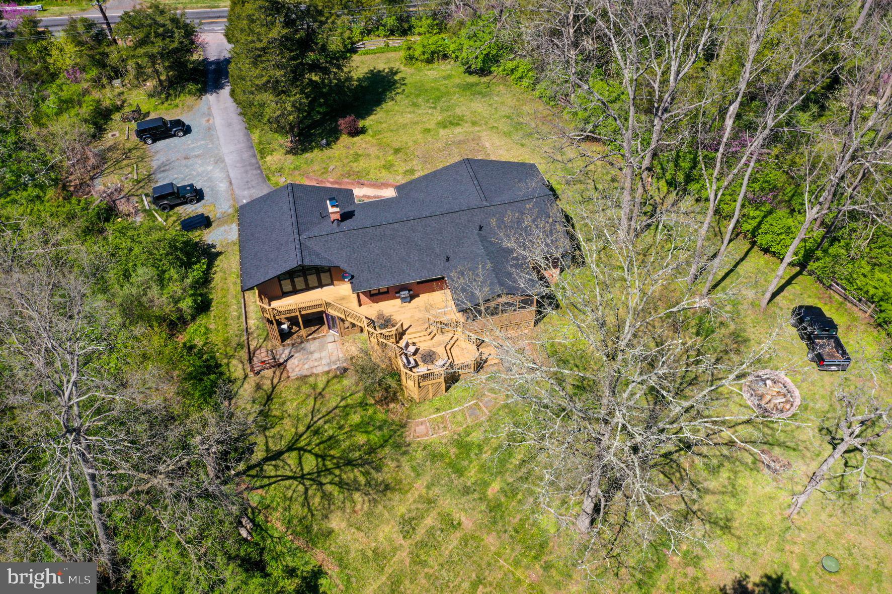 18810 River Road Poolesville, MD 20837 - Photo 3 of 47