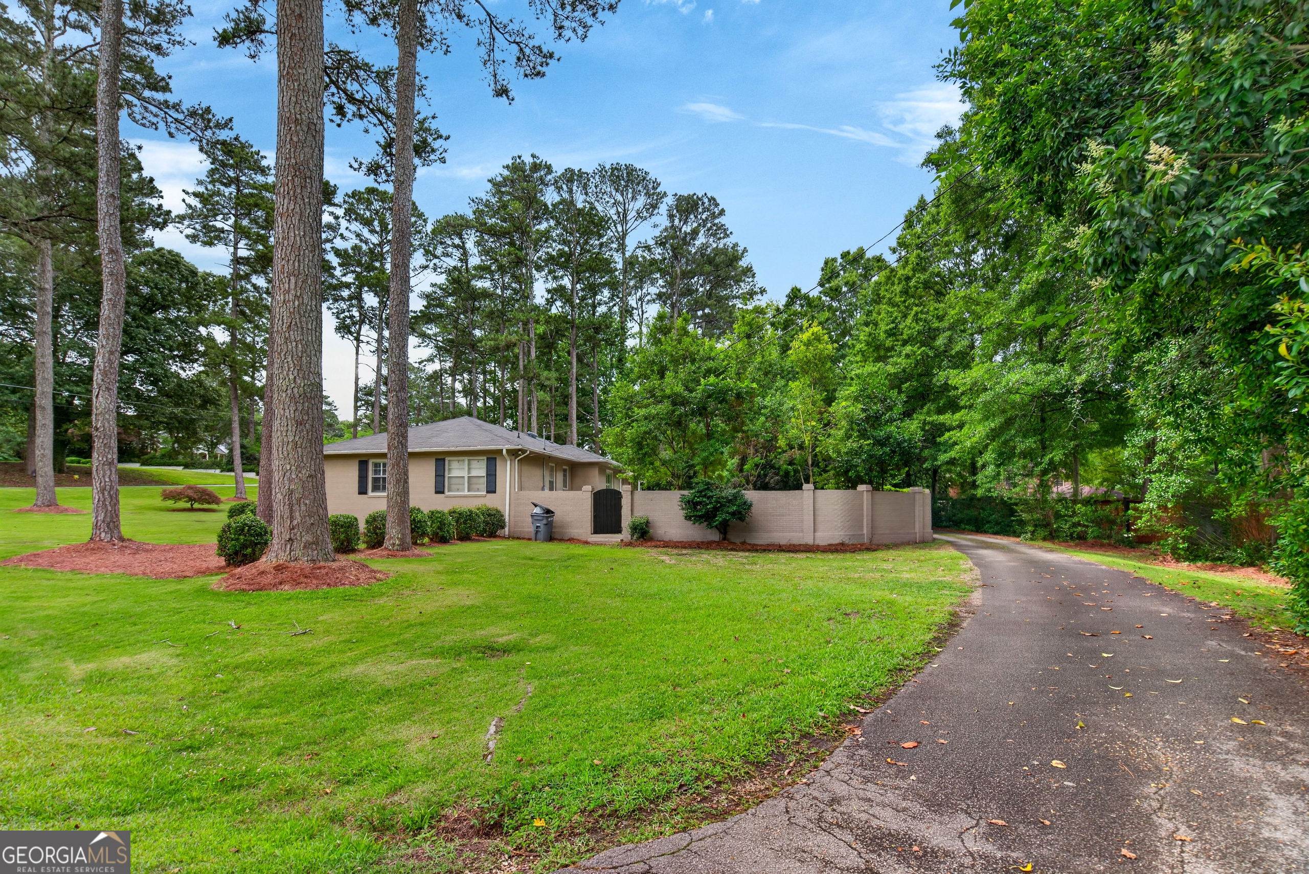 421 Ridgecrest Road LaGrange, GA 30240 - Photo 28 of 31