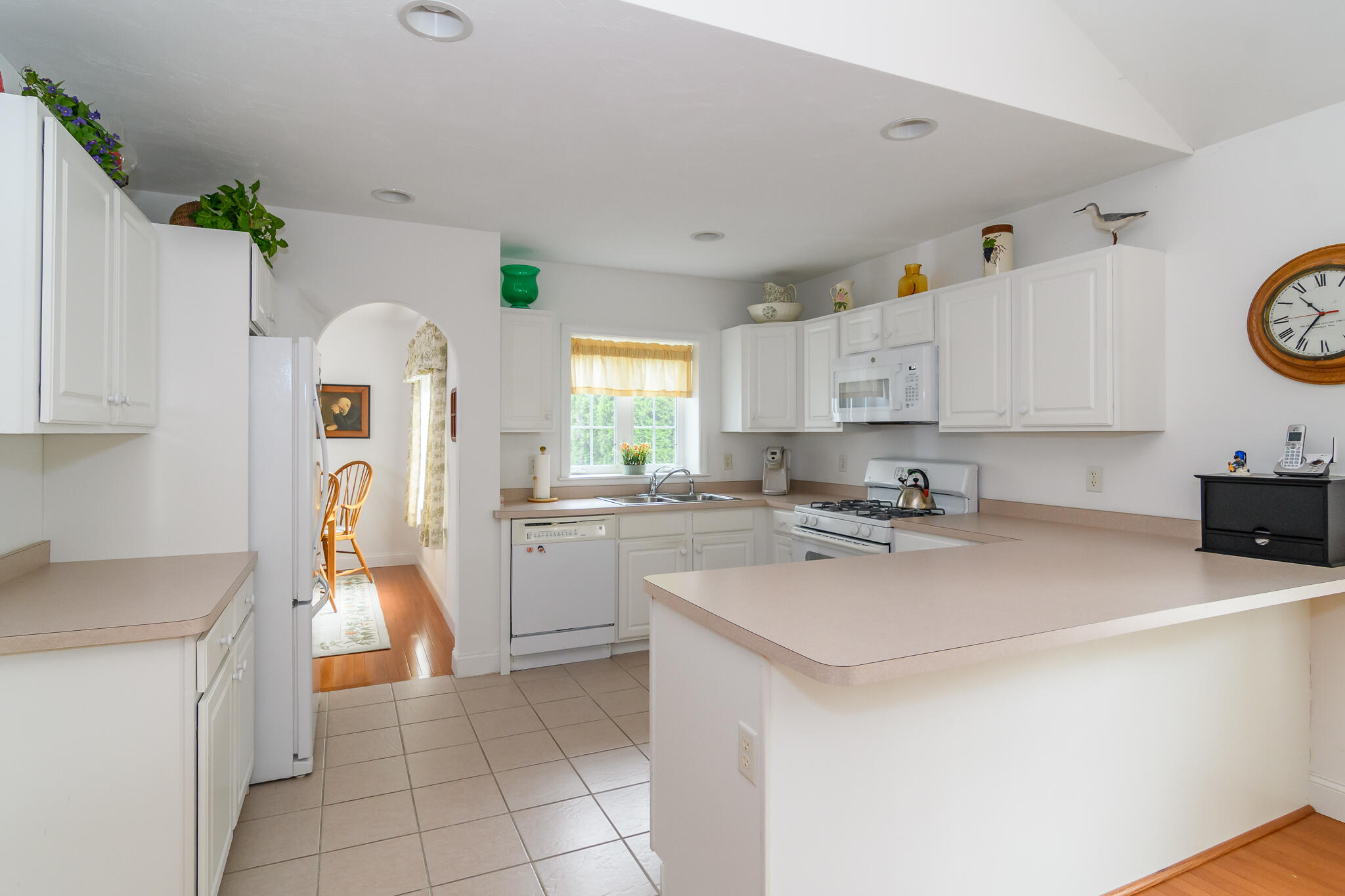 6 Hollyhock Knoll Court Buzzards Bay, MA 02532 - Photo 10 of 27 Kitchen A_WEB (4)