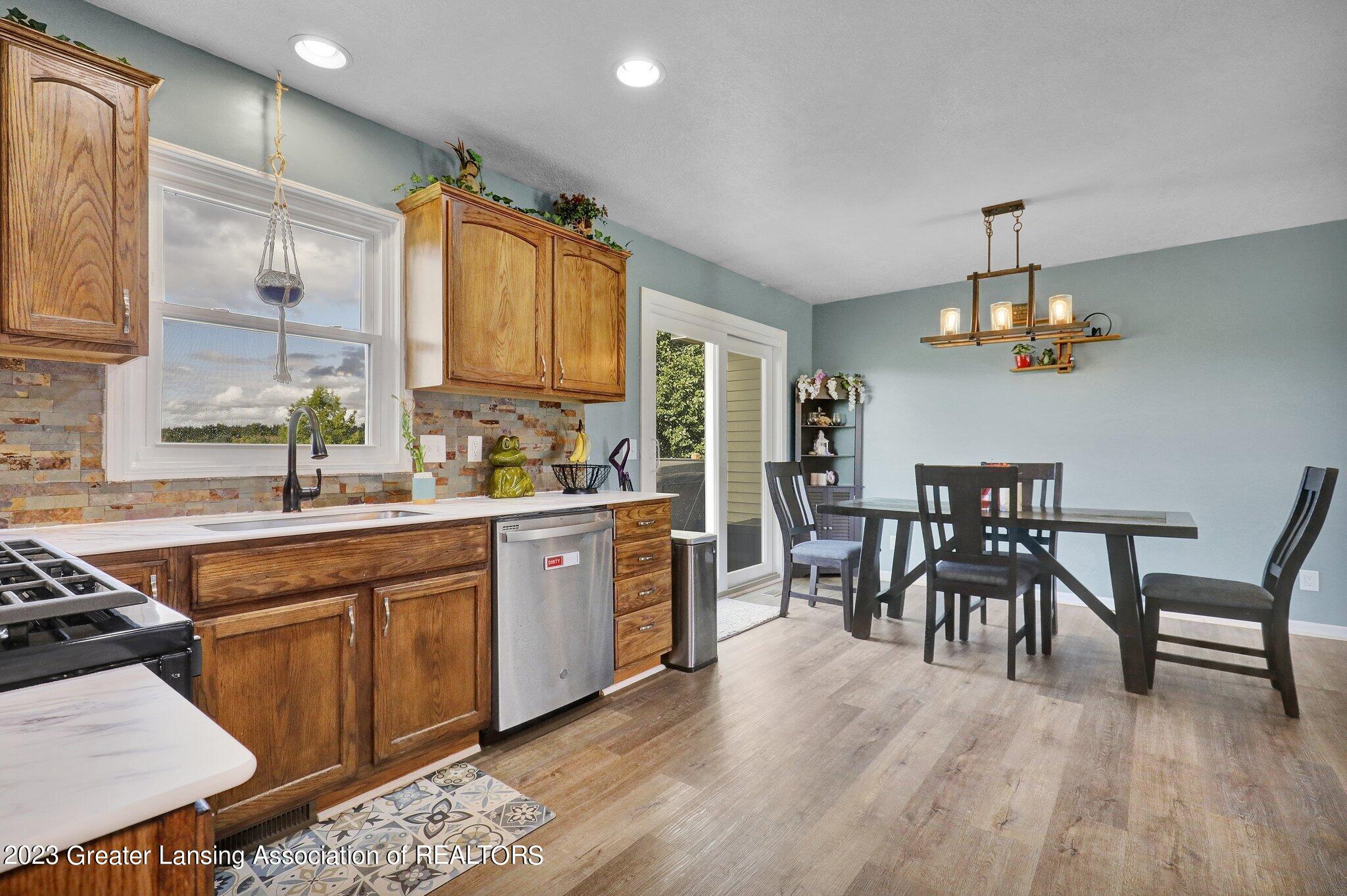 4141 East Jason Road St. Johns, MI 48879 - Photo 11 of 37 10-web-or-mls-Open Ended Media-9