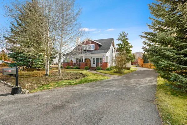 $1,900,000 | 1430 2nd Avenue North, Hailey, ID 83333