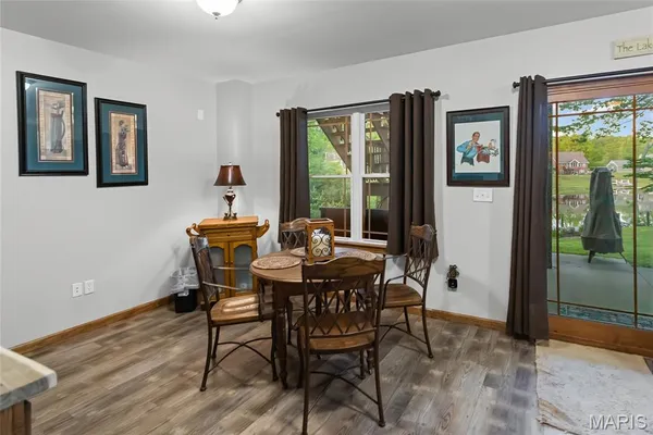 $495,000 | 430 Riverview Drive, Golden Eagle, IL 62036