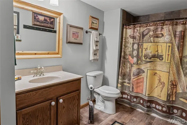 $495,000 | 430 Riverview Drive, Golden Eagle, IL 62036