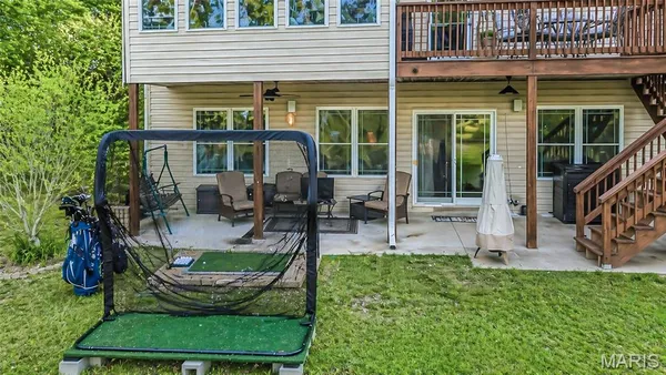 $495,000 | 430 Riverview Drive, Golden Eagle, IL 62036