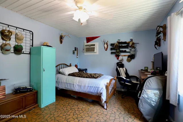 $319,000 | 104 East Devonshire Avenue, West End, NC 27376