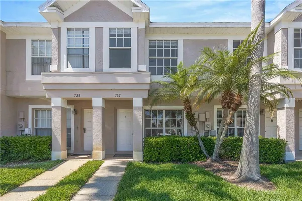 $2,100 | 727 Kensington Lake Circle, Brandon, FL 33511