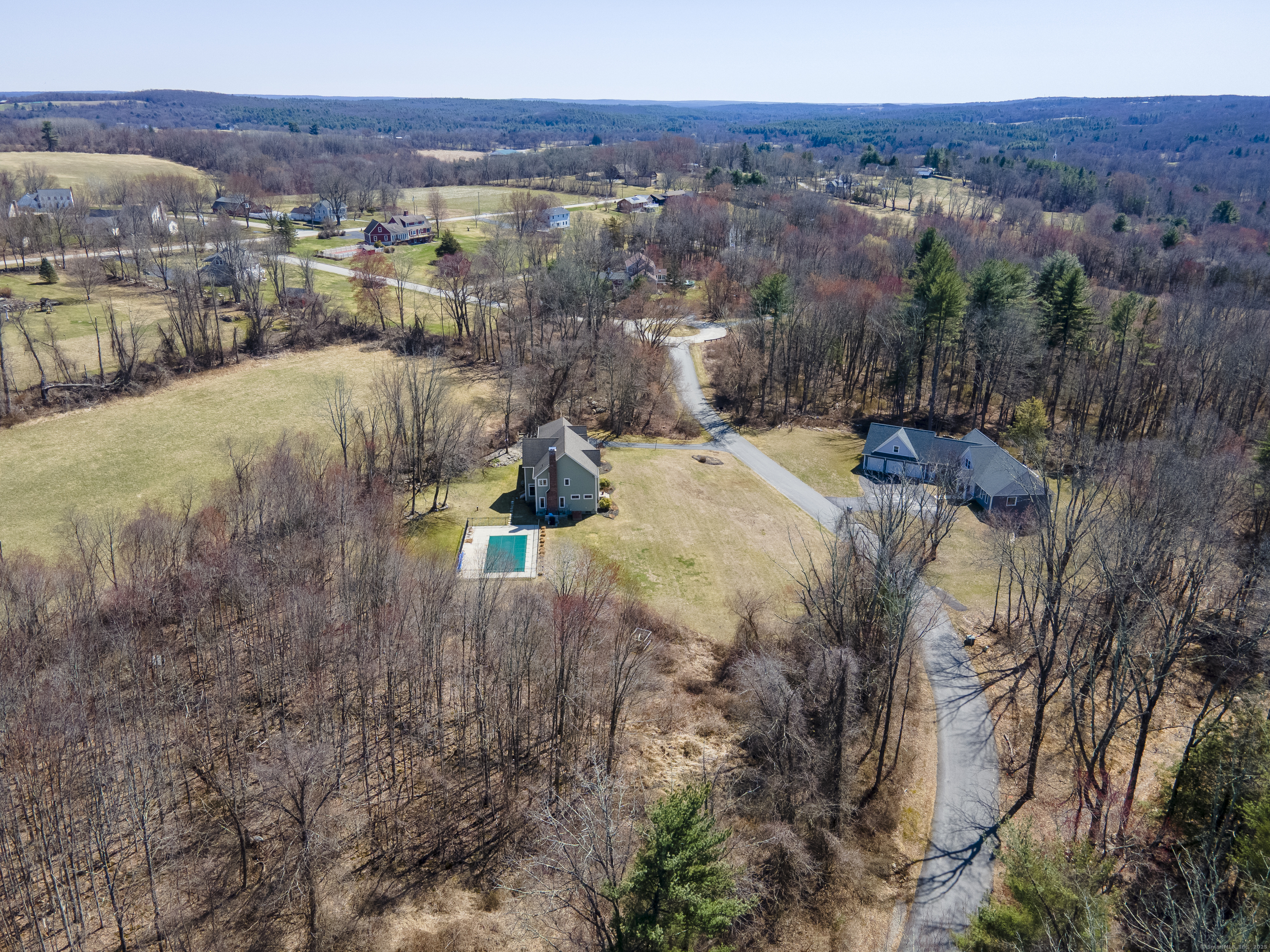 36 Olde Meadow Road Woodstock, CT 06281 - Photo 7 of 19 a view of a city