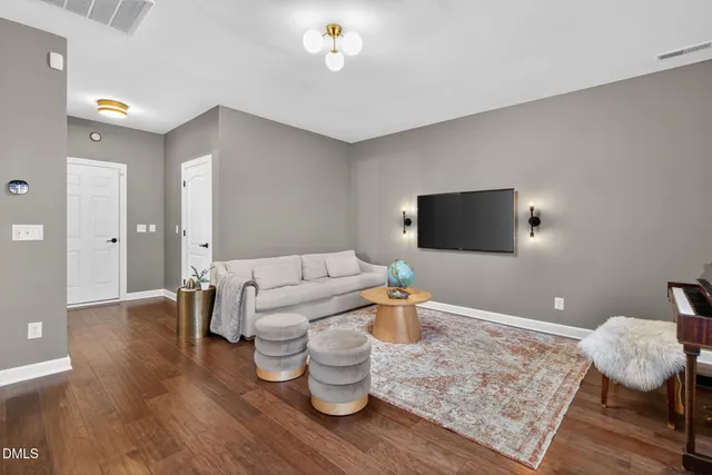 $675,000 | 371 Bridgegate Drive, Cary, NC 27519