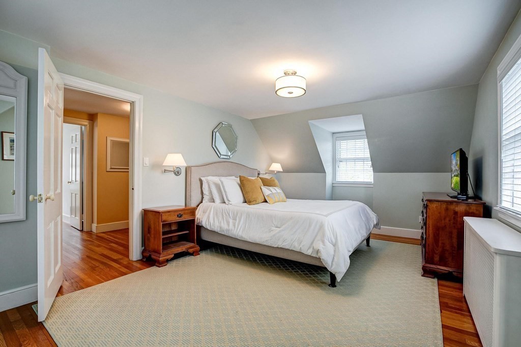 4 Pine Hill Circle Wakefield, MA 01880 - Photo 21 of 41 a bedroom with bed and window