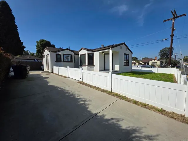$3,999 | 2404 Morningside Street, San Diego, CA 92139