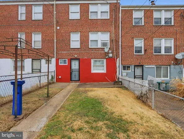 $1,100 | 3603 Ravenwood Avenue, Unit 2, Baltimore, MD 21213