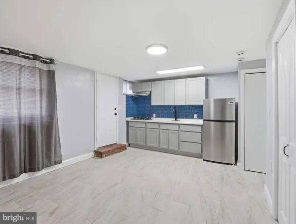 $1,100 | 3603 Ravenwood Avenue, Unit 2, Baltimore, MD 21213