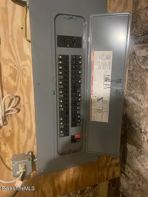 1025 Simonds Road Williamstown, MA 01267 - Photo 27 of 31 thumbnail_IMG_5667