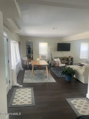 $389,000 | 1025 Simonds Road, Williamstown, MA 01267