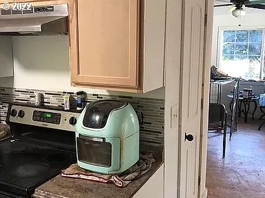 75788 Price Road Rainier, OR 97048 - Photo 3 of 13