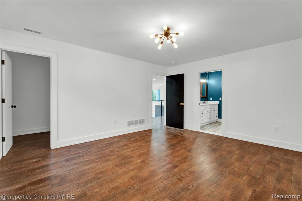 5080 Tootmoor Road Bloomfield Hills, MI 48302 - Photo 43 of 54