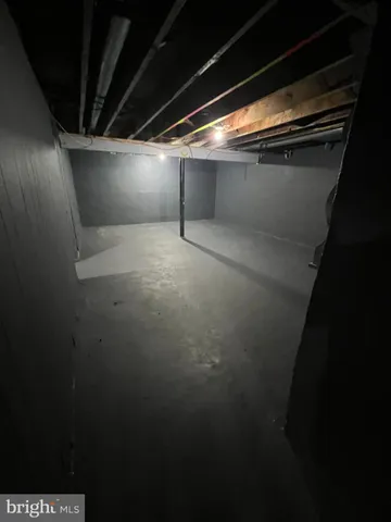 a view of livingroom with window