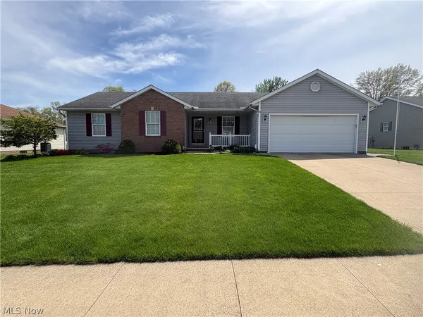 $299,900 | 4825 Woodstone Avenue Northwest, Massillon, OH 44647