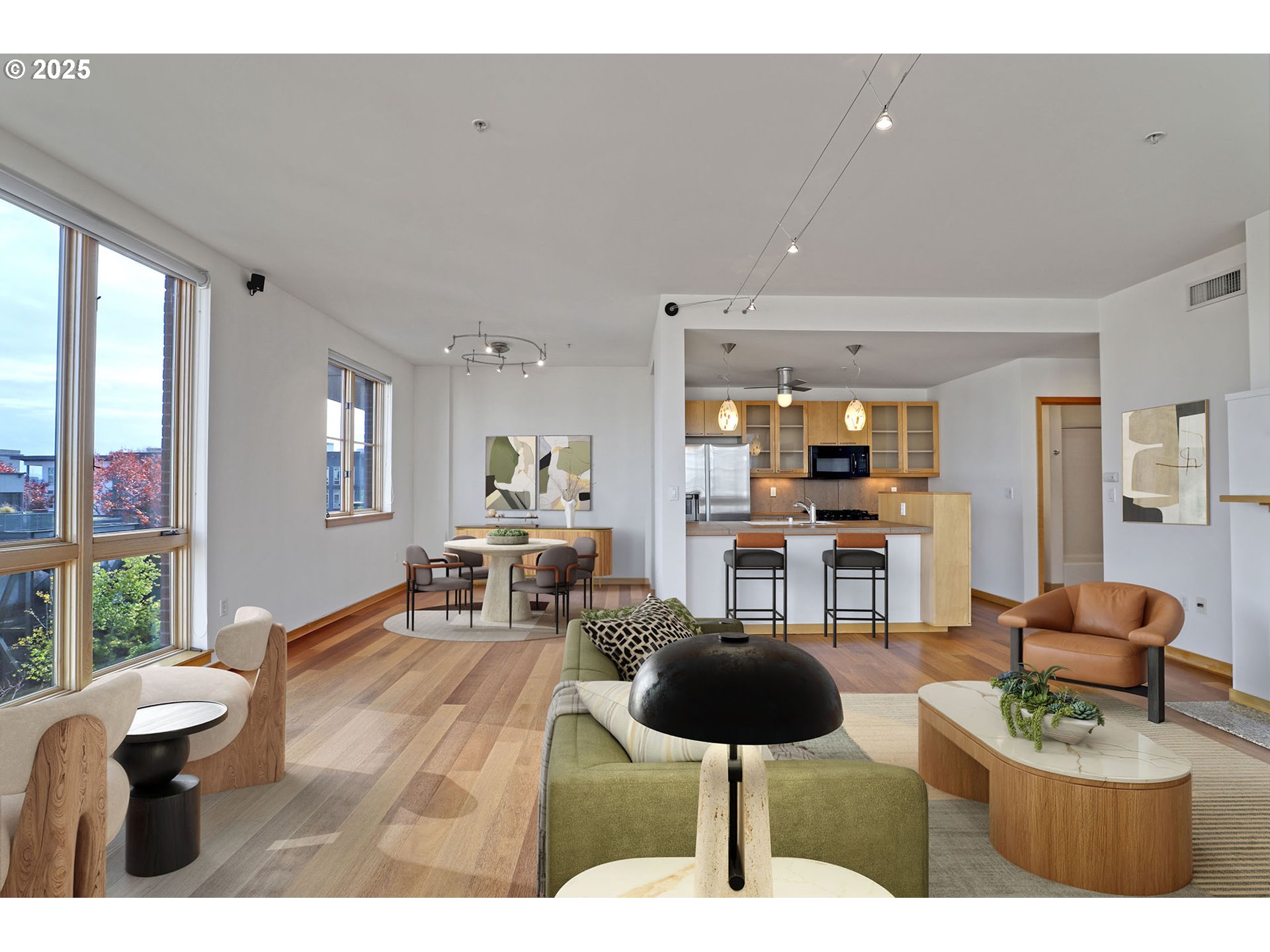 1030 Northwest Johnson Street, Unit 521 Portland, OR 97209 - Photo 17 of 41