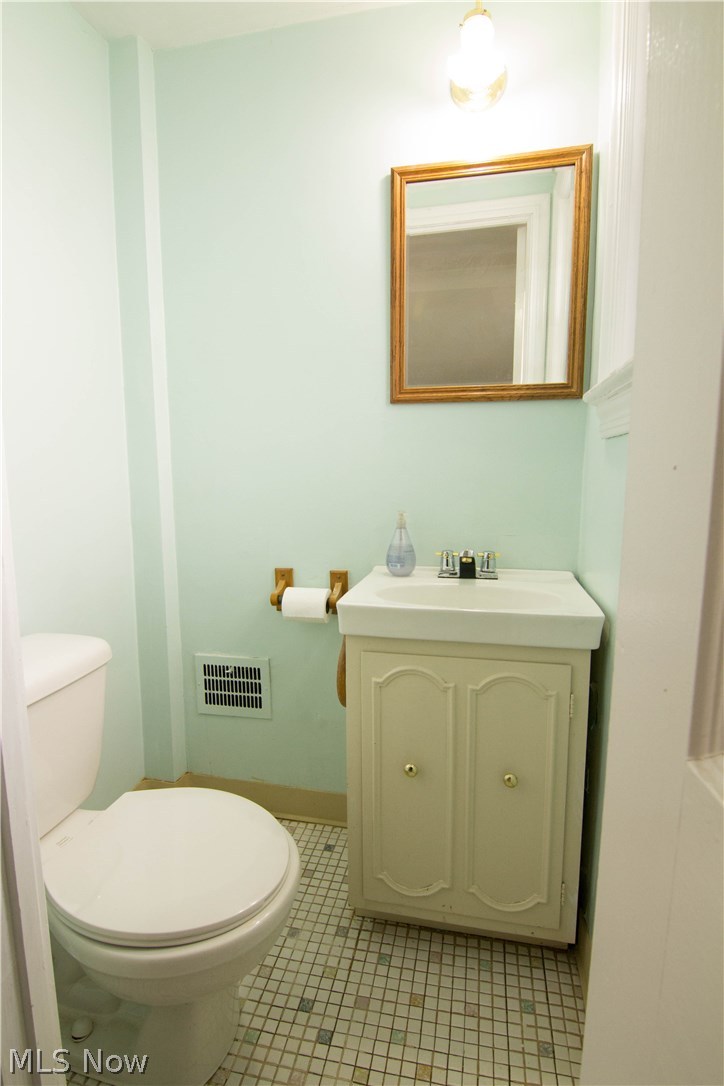 4030 Bushnell Road University Heights, OH 44118 - Photo 20 of 26 Gallery Image 20