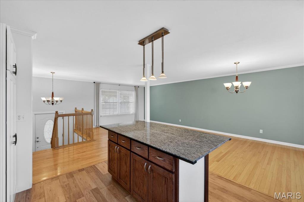 821 Courtland Place Manchester, MO 63021 - Photo 11 of 35