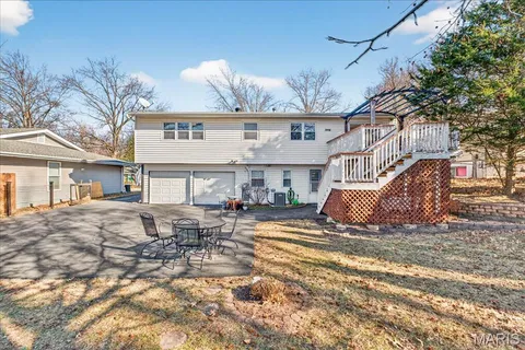 $399,000 | 821 Courtland Place, Manchester, MO 63021