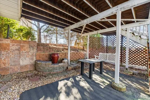 $399,000 | 821 Courtland Place, Manchester, MO 63021