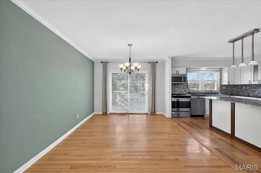 821 Courtland Place Manchester, MO 63021 - Photo 5 of 35