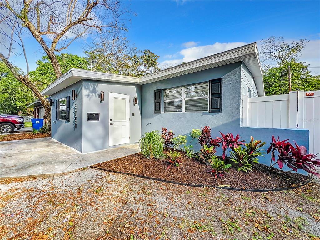 3151 Freemont Ter South  