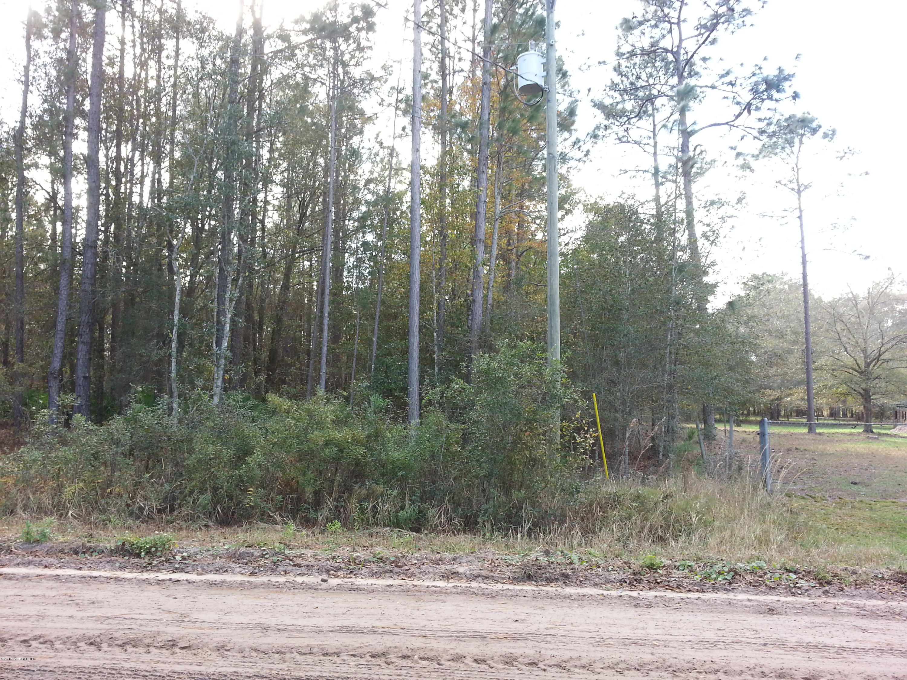 5651 Drake Loop Road Middleburg, FL 32068 - Photo 1 of 10 20151213_140745
