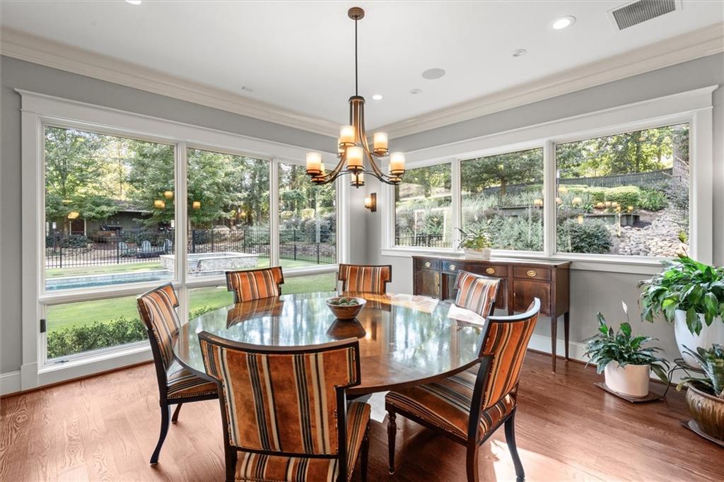 1271 Roxboro Drive Northeast Atlanta, GA 30324 - Photo 33 of 102