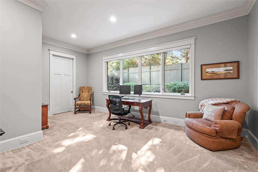 1271 Roxboro Drive Northeast Atlanta, GA 30324 - Photo 38 of 102