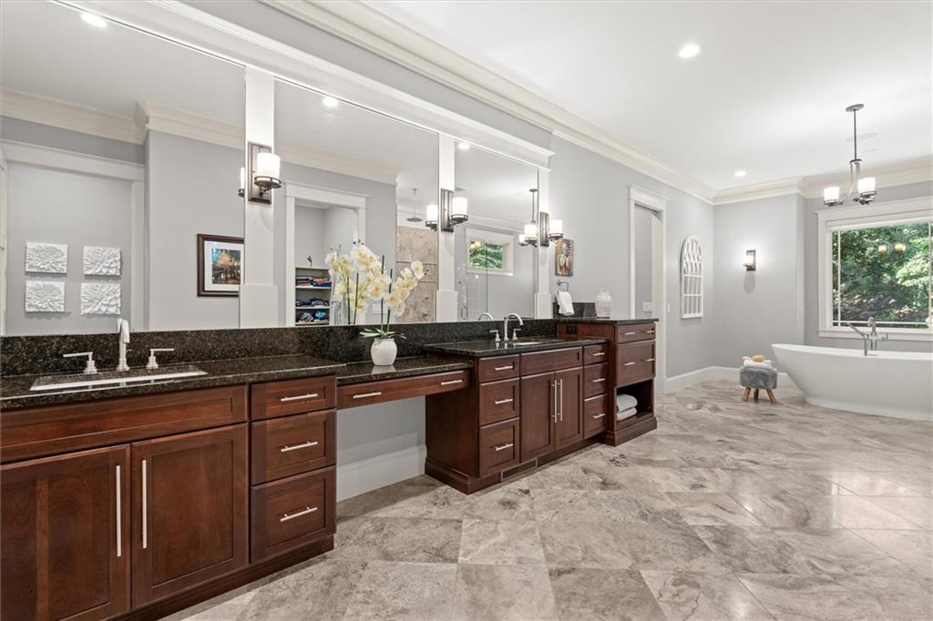 1271 Roxboro Drive Northeast Atlanta, GA 30324 - Photo 43 of 102