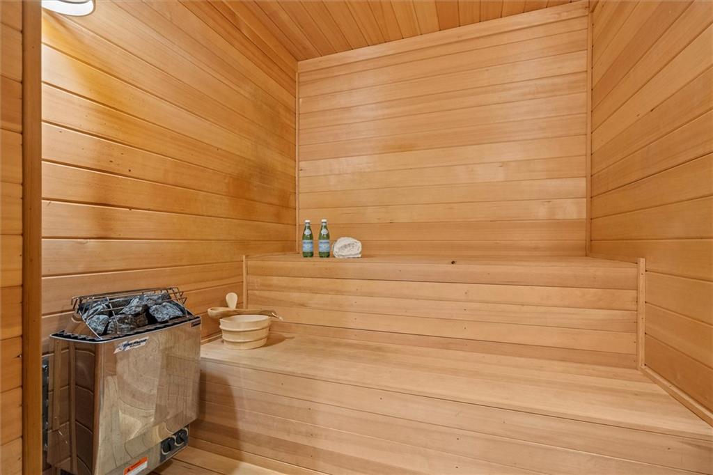 1271 Roxboro Drive Northeast Atlanta, GA 30324 - Photo 68 of 102