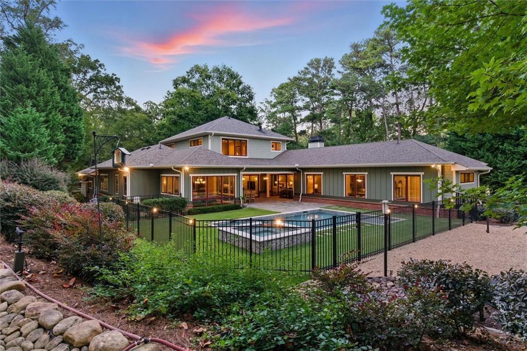 1271 Roxboro Drive Northeast Atlanta, GA 30324 - Photo 7 of 102