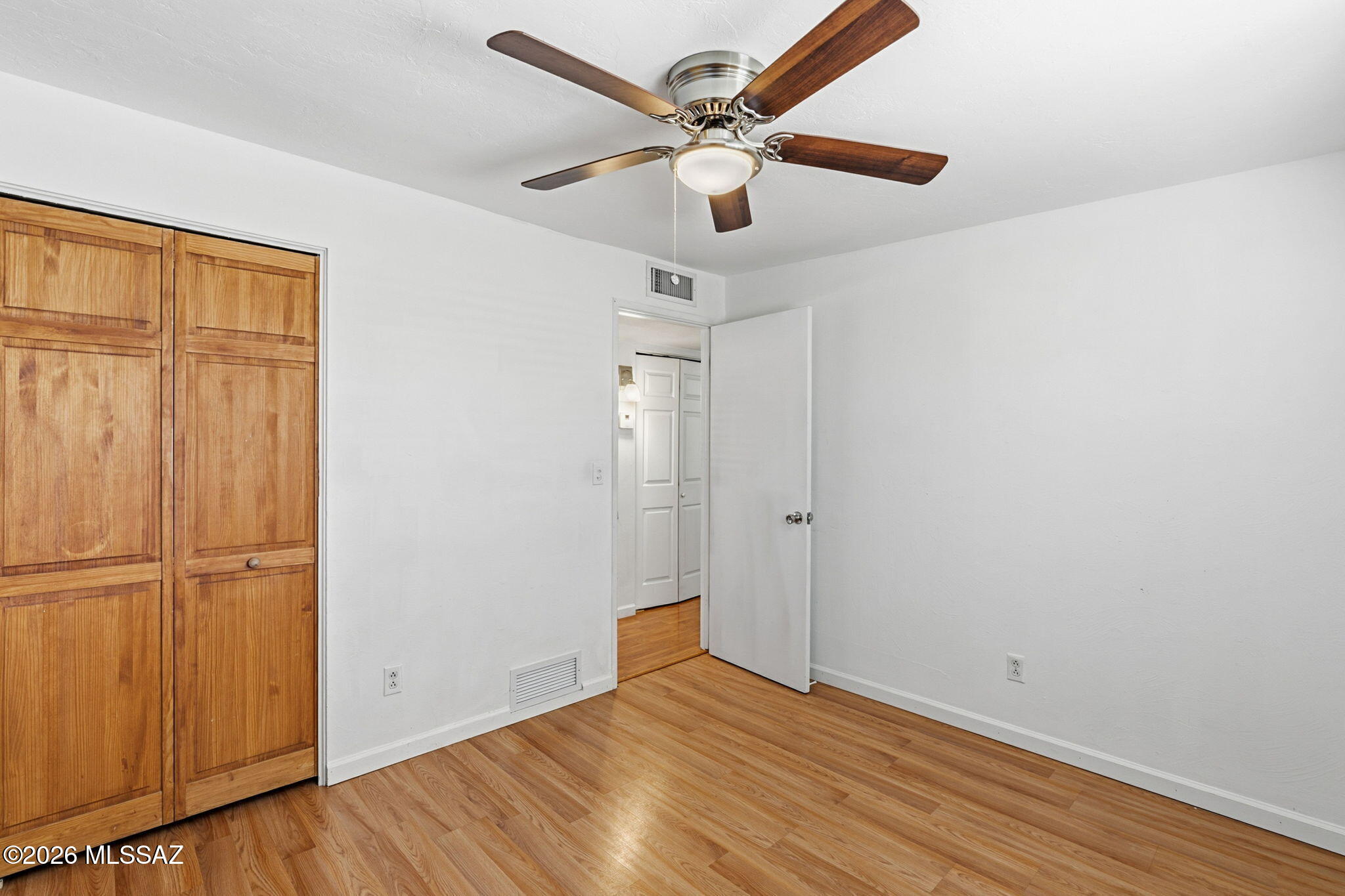 1453 West Roger Road Tucson, AZ 85705 - Photo 19 of 36 BEDROOM 1