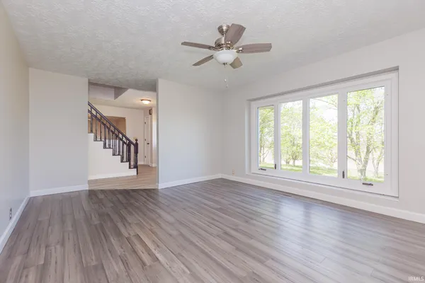 $345,000 | 10810 Highway 67, Albany, IN 47320