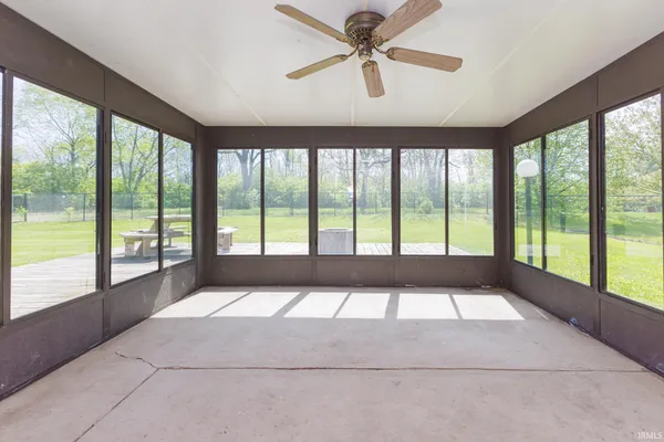 $345,000 | 10810 Highway 67, Albany, IN 47320