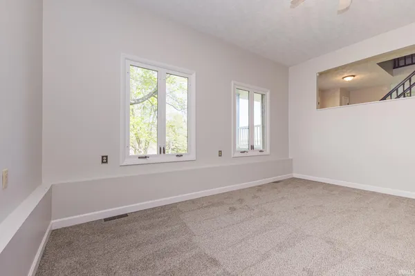 $345,000 | 10810 Highway 67, Albany, IN 47320
