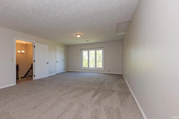 $345,000 | 10810 Highway 67, Albany, IN 47320