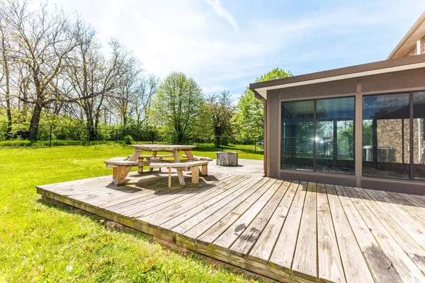 $345,000 | 10810 Highway 67, Albany, IN 47320