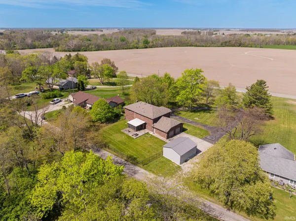 $345,000 | 10810 Highway 67, Albany, IN 47320