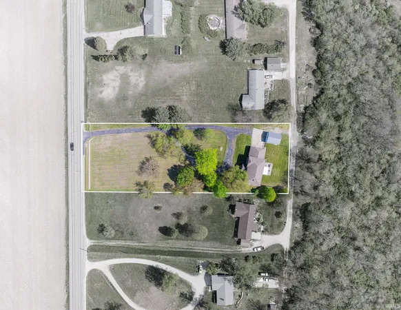 $345,000 | 10810 Highway 67, Albany, IN 47320